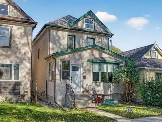 House for sale in East St. Paul, Manitoba