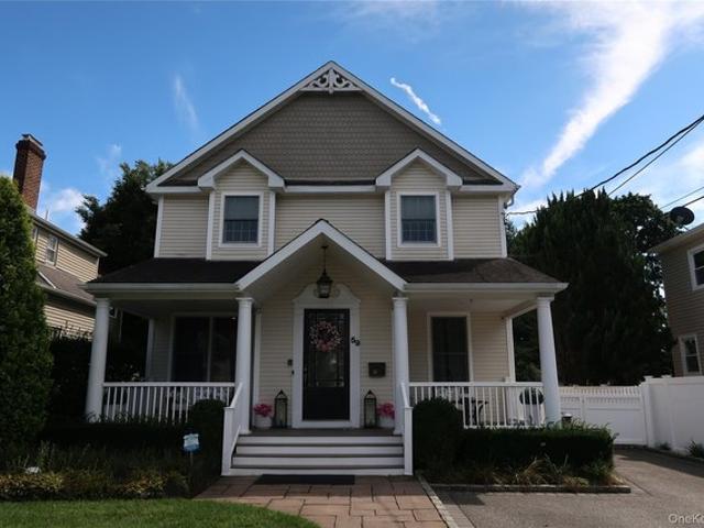 House for sale in Syosset, Nassau County