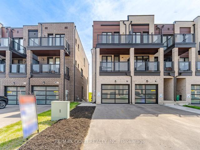 Townhouse for sale in Woburn, Ontario