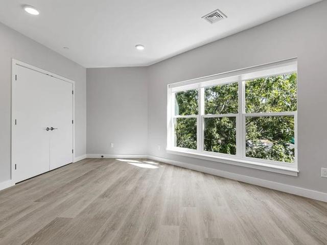 Condo for sale in Woburn, Massachusetts