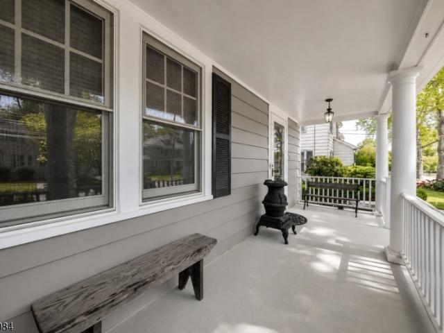 House for sale in Chatham, New Jersey