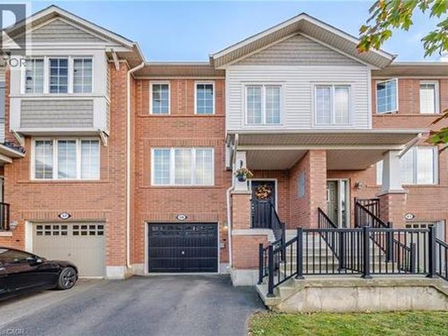 House for sale in Garners Corners, Hamilton