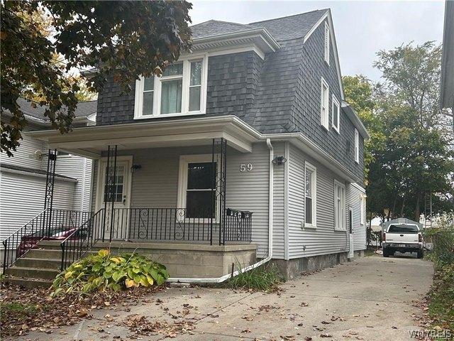 House for sale in Niagara, New York