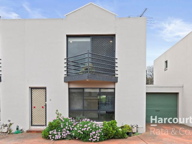 Apartment for rent in Camerons Creek, Victoria