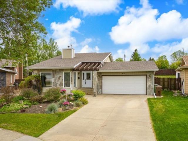 House for sale in Saint Albert, Alberta