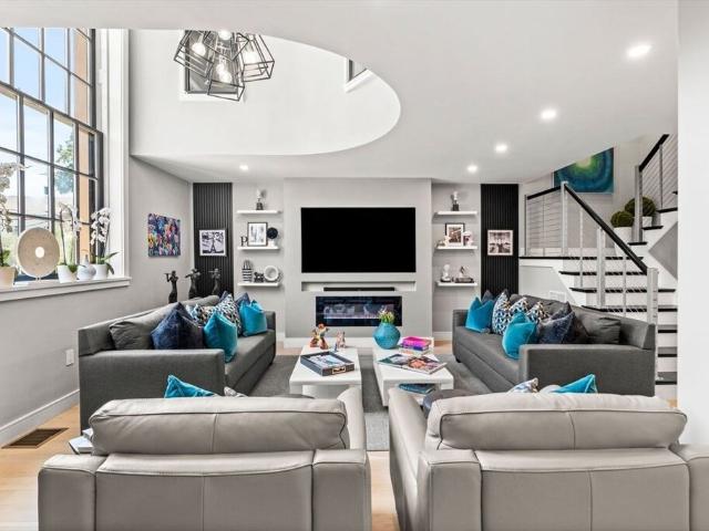 Townhouse for sale in Marblehead