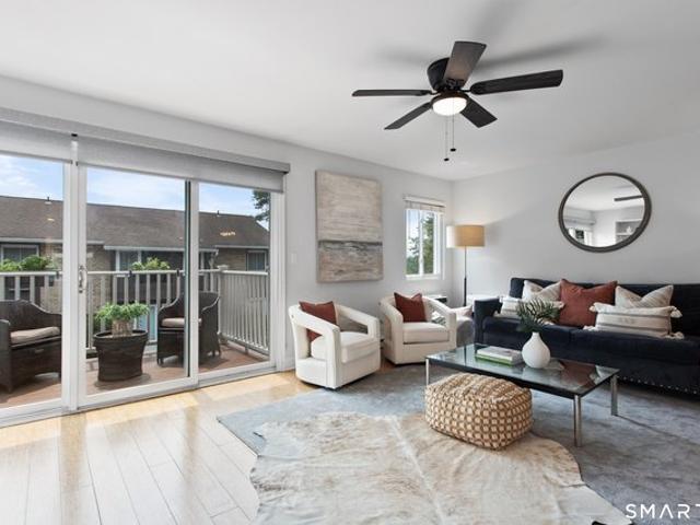 Townhouse for sale in Cos Cob, Connecticut