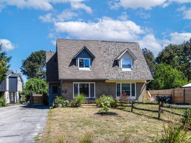 Duplex for sale in Barrie, Ontario