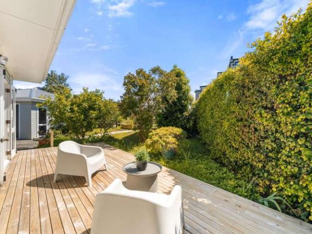 House for sale in Belmont