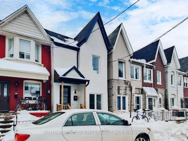 Townhouse for sale in Woburn, Ontario