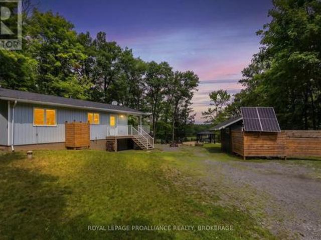 House for sale in South Frontenac, Ontario