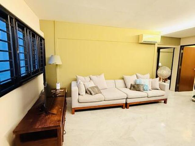 Apartment for rent in Telok Blangah