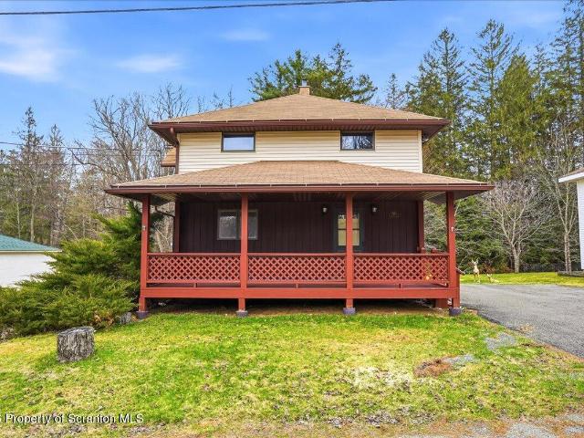 House for sale in Newfoundland, Pennsylvania