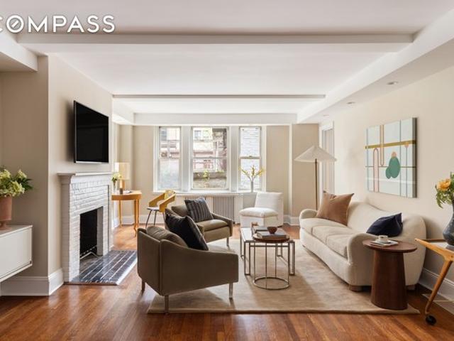 Condo for sale in Arverne, New York