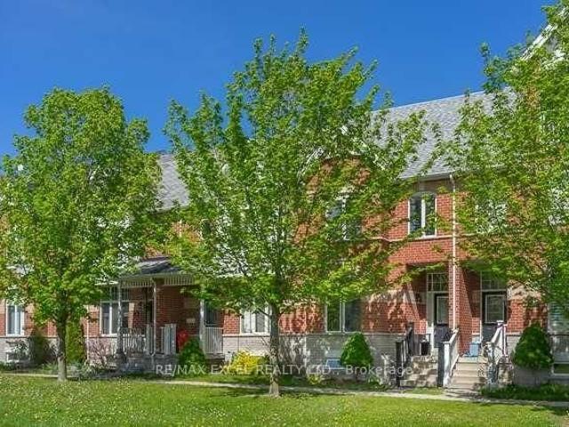 Townhouse for sale in Woburn, Ontario