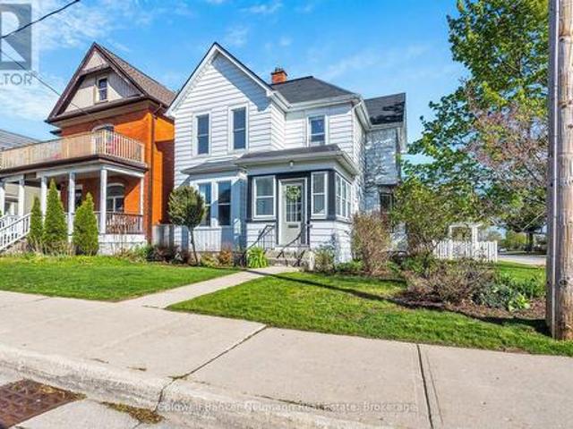 House for sale in Tillsonburg, Ontario