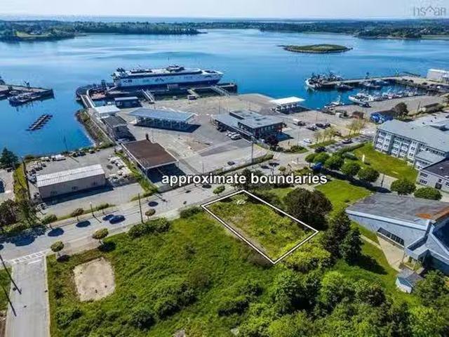 House for sale in Yarmouth, Nova Scotia