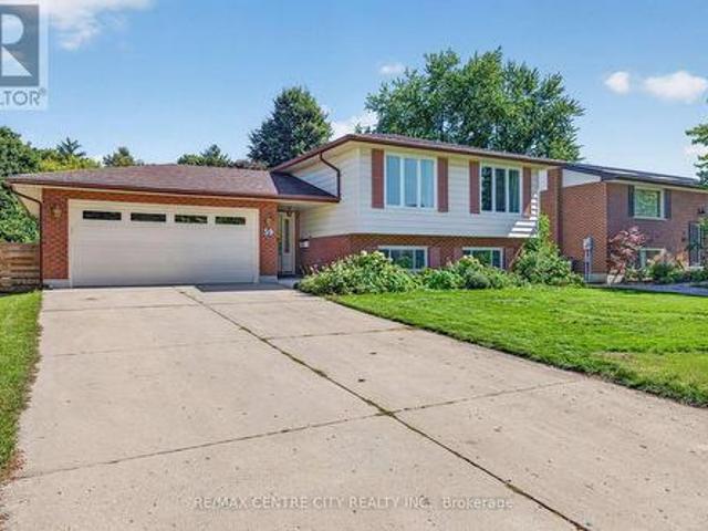 House for sale in Strathroy, Strathroy-Caradoc
