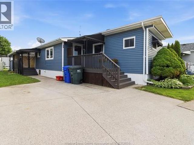 House for sale in Lakeshore, Ontario