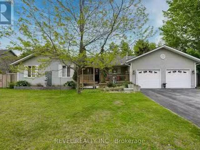 House for sale in Tiny, Ontario