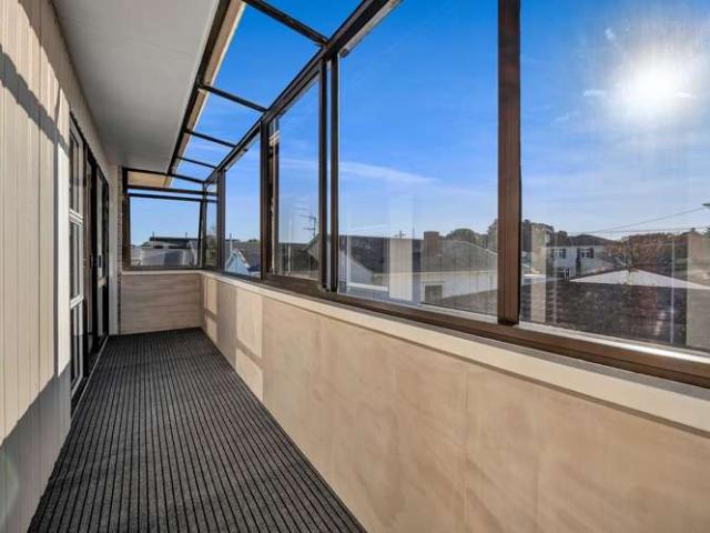 Apartment for sale in Hillsborough, Taranaki