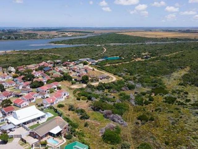 Property for sale in Cape St Francis, Eastern Cape