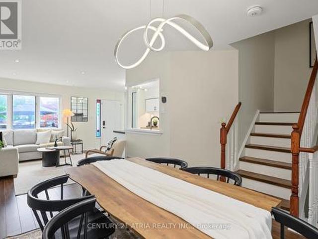 Townhouse for sale in Mississauga, Ontario