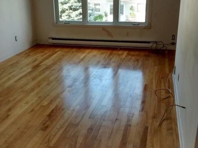 Apartment for rent in St. Leonard's, Quebec