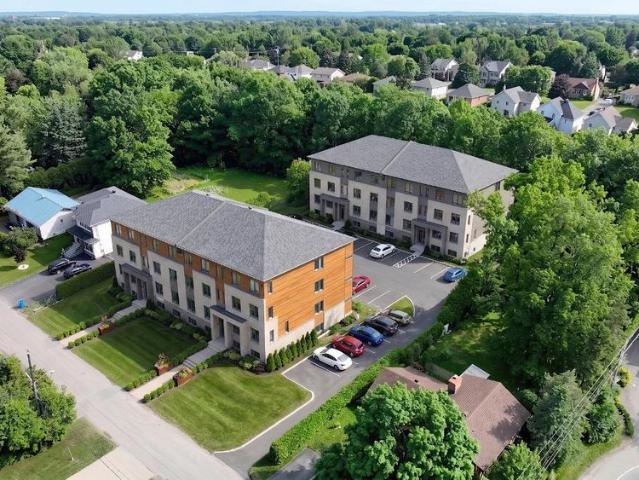 Apartment for rent in Deux-Montagnes, Laurentides