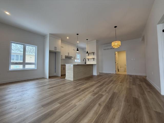 Apartment for rent in Saint-Damase, Montérégie