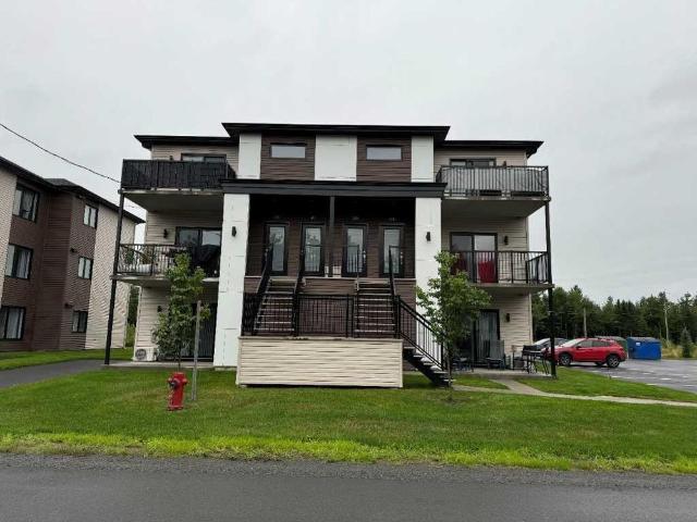 Apartment for rent in Saint-gilles, Quebec