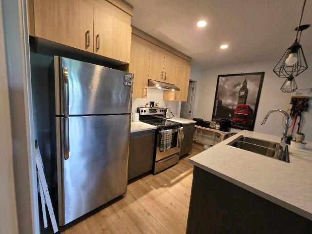 Apartment for rent in Saint-lin, Quebec