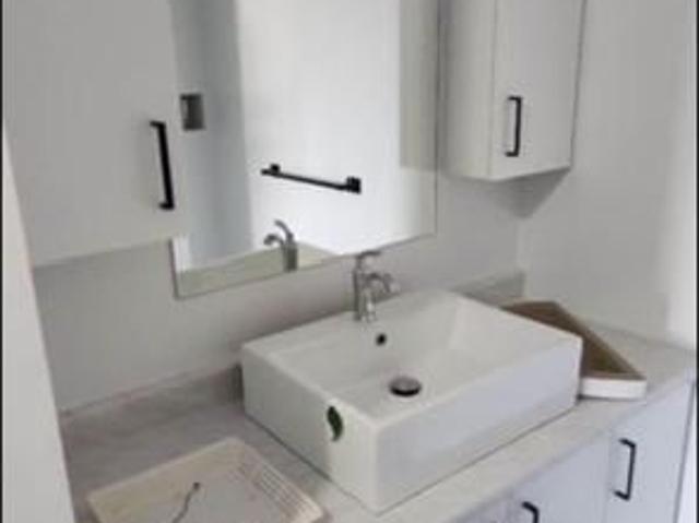 Apartment for rent in Saint-paul, Quebec