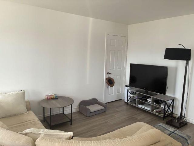 Apartment for rent in Cowansville, Estrie