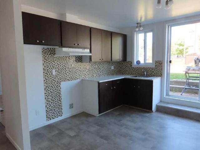 Apartment for rent in Mauricie, Quebec
