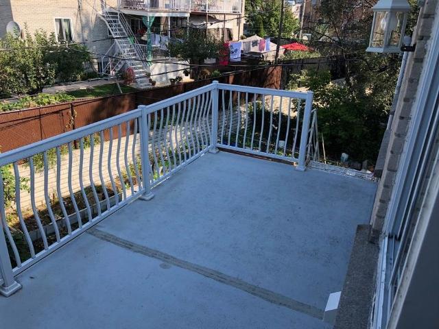 Apartment for rent in Chomedey, Quebec