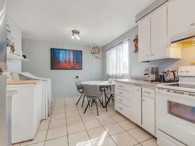 Apartment for rent in Saint-vincent-de-paul, Quebec