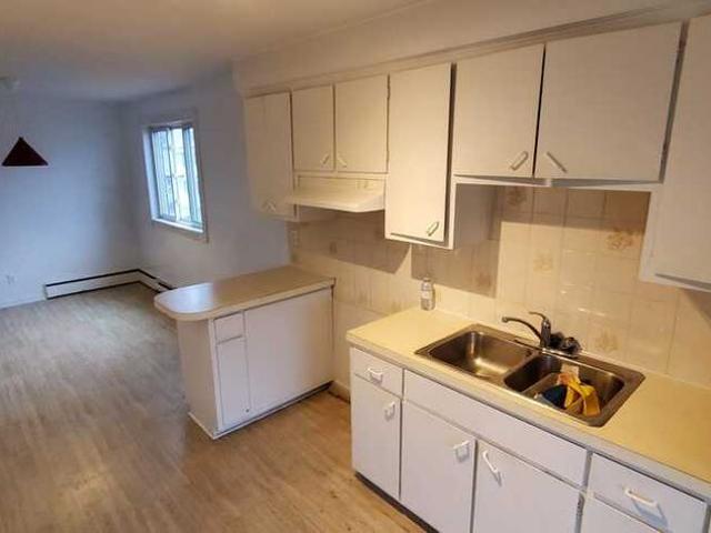 Apartment for rent in St. Leonard's, Quebec