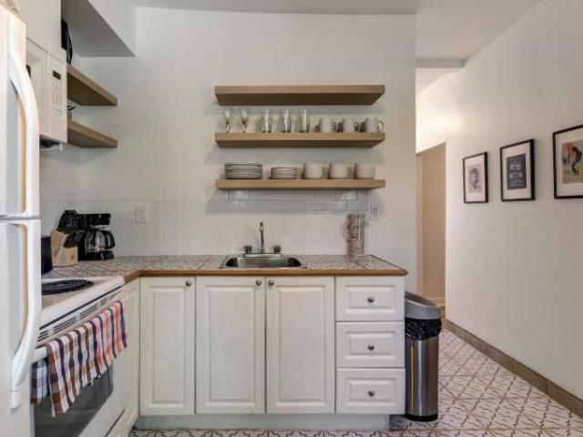 Apartment for rent in St. Leonard's, Quebec