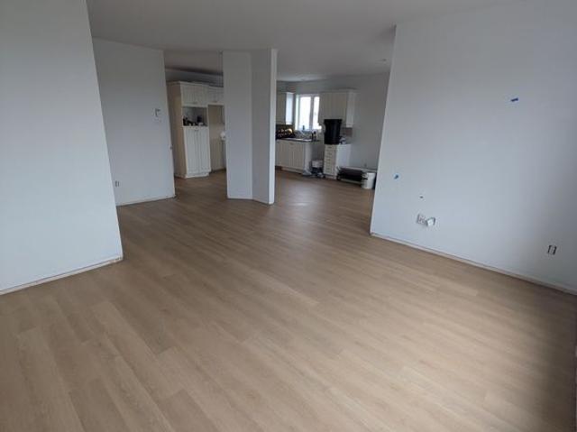 Apartment for rent in Jacques-cartier, Quebec