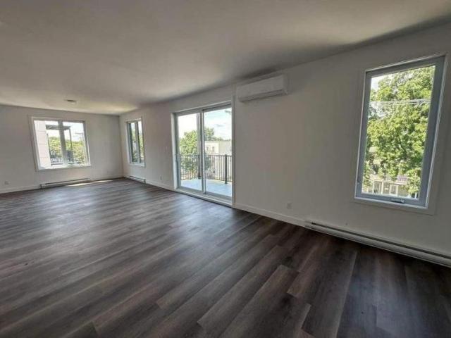 Apartment for rent in Mauricie, Quebec