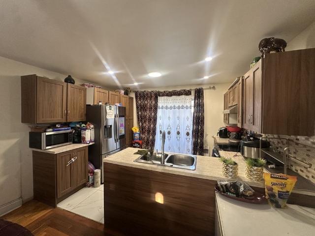 Apartment for rent in Les Moulins, Quebec