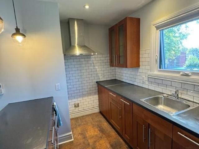 Apartment for rent in St. Leonard's, Quebec