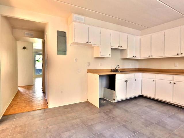 Apartment for rent in Longueuil, Quebec