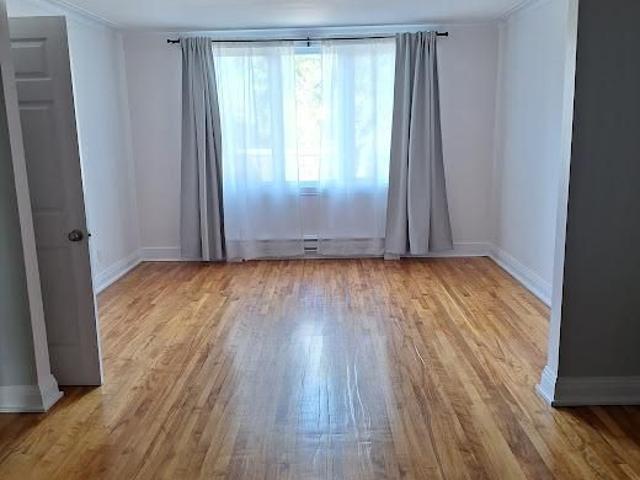 Apartment for rent in Villeray–saint-michel–parc-extension, St. Leonard's