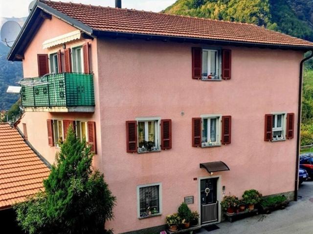 Einfamilienhaus kaufen in Cabbio, Tessin