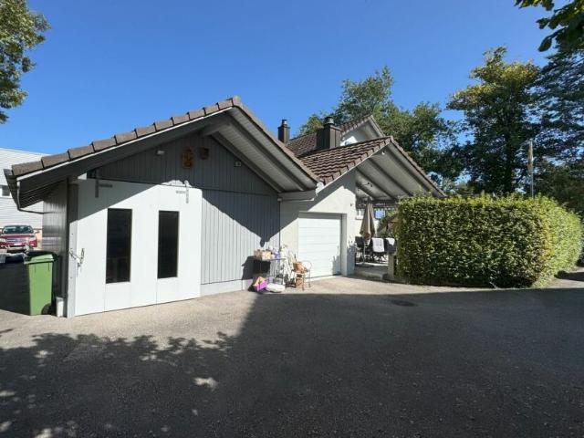 Einfamilienhaus kaufen in Unterentfelden, Aargau