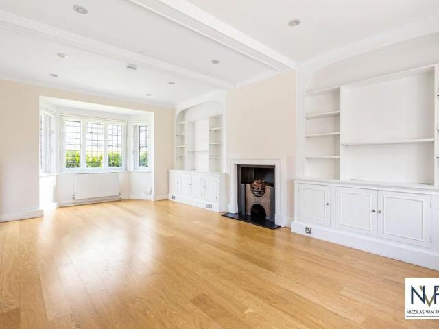 House for rent in Royal Borough of Kensington and Chelsea, Greater London