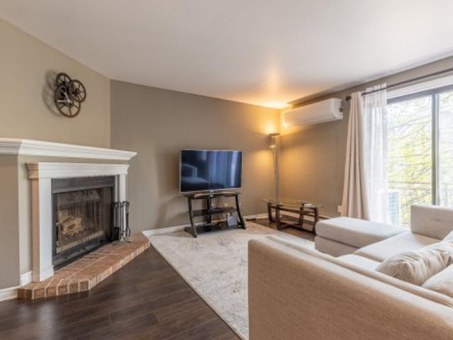 Condo for sale in Ville-Marie, Montréal