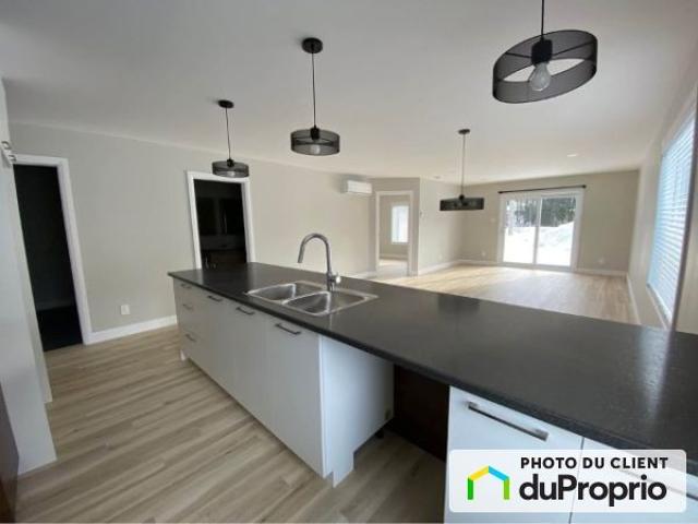 Apartment for rent in Sainte-Marie, Chaudière-Appalaches